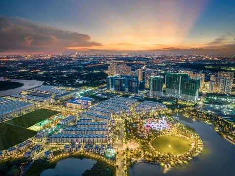 Vinhomes Grand Park là đại đô thị đáng sống với 5 thành phố trụ cột mang tới cho cư dân một cuộc sống đa sắc màu và trọn vẹn. Ảnh: Đ.H Vinhomes Grand Park là đại đô thị đáng sống với 5 thành phố trụ cột mang tới cho cư dân một cuộc sống đa sắc màu và trọn vẹn - Ảnh: Đ.H