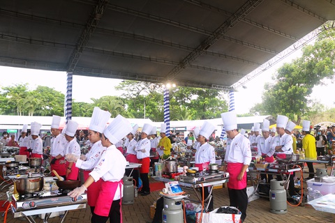 Cuộc thi Green Chef vừa diễn ra ngày 25-8 - Ảnh: THÁI THÁI Cuộc thi Green Chef vừa diễn ra ngày 25-8 - Ảnh: THÁI THÁI