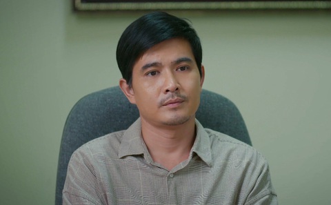 Quang Sự vai Công trong phim Gia đình mình vui bất thình lình - Ảnh: ĐPCC Quang Sự vai Công trong phim Gia đình mình vui bất thình lình - Ảnh: ĐPCC