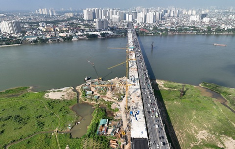 Thông xe cầu Vĩnh Tuy giai đoạn 2 vào ngày 30-8 - Ảnh 1. Cầu Vĩnh Tuy giai đoạn 2 sẽ thông xe vào ngày 30-8 - Ảnh: UBND TP Hà Nội