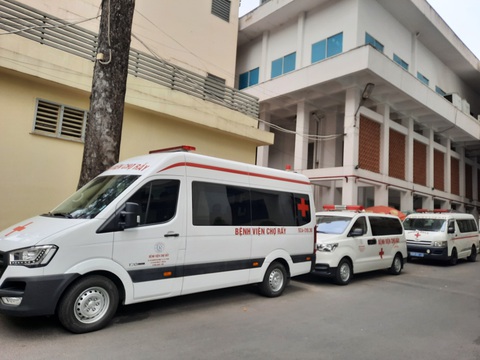 Sở Y tế TP.HCM kiến nghị Bộ Y tế thống nhất giá dịch vụ cấp cứu - Ảnh 1. Sở Y tế TP.HCM kiến nghị Bộ Y tế ban hành thống nhất giá dịch vụ kỹ thuật có liên quan đến cấp cứu ngoại viện - Ảnh: THU HIẾN