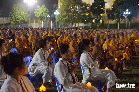 Sự kiện thu hút cả ngàn tăng, ni sinh và Phật tử tham gia - Ảnh: T.ĐIỂU Sự kiện thu hút cả ngàn tăng, ni sinh và Phật tử tham gia - Ảnh: T.ĐIỂU
