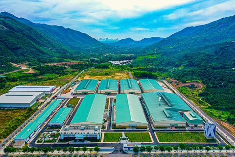Khánh thành Nhà máy thuốc lá Khatoco sau khi di dời khỏi TP Nha Trang - Ảnh 1. Toàn cảnh Nhà máy thuốc lá Khatoco Khánh Hòa ở Cụm công nghiệp Trảng É - Ảnh: Khatoco