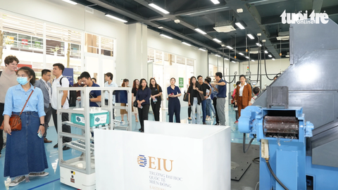 Trung tâm đổi mới sáng tạo Việt Nam - Singapore sẽ kế thừa nhiều thành tựu hợp tác như các phòng thí nghiệm, các mô hình hỗ trợ khởi nghiệp, sáng tạo... đã được gầy dựng thành công trước đó - Ảnh: T.D. Trung tâm đổi mới sáng tạo Việt Nam - Singapore sẽ kế thừa nhiều thành tựu hợp tác như các phòng thí nghiệm, các mô hình hỗ trợ khởi nghiệp, sáng tạo... đã được gầy dựng thành công trước đó - Ảnh: T.D.