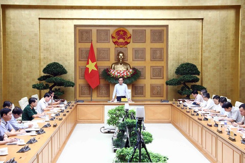Nếu bị 'thẻ đỏ', Việt Nam sẽ bị cấm xuất khẩu hải sản khai thác sang thị trường EU - Ảnh 1. Phó thủ tướng Trần Lưu Quang chủ trì cuộc họp - Ảnh: Báo Chính phủ