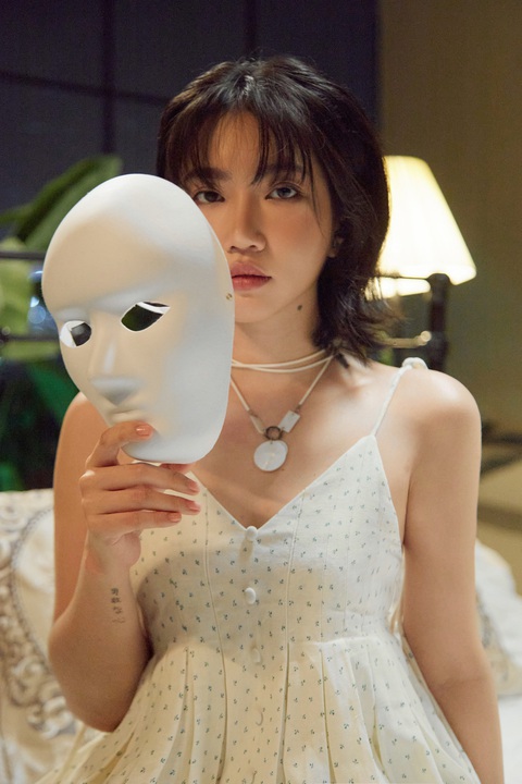 Orange trở lại đường đua sau 2 năm vắng bóng với talkshow mới - Ảnh 3. Orange công bố talk show mới, chính thức khởi động dự án khủng trong sự nghiệp.