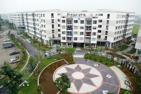 Him Lam đề xuất TP Hà Nội chuyển hơn 3.200 căn nhà ở thương mại thành nhà ở xã hội - Ảnh 1. Có rất ít dự án nhà ở xã hội được xây dựng tại Hà Nội những năm qua, trong ảnh là khu nhà ở xã hội Đặng Xá, huyện Gia Lâm - Ảnh: B.N.