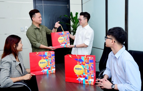 Thị trường bánh Trung thu nhộn nhịp do nhu cầu mua tặng của các doanh nghiệp - Ảnh 4. Thị trường bánh Trung thu nhộn nhịp do nhu cầu mua tặng của các doanh nghiệp - Ảnh 4.