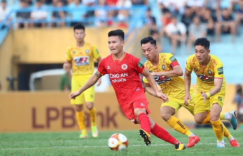 Quang Hải cùng CLB Công An Hà Nội tạo nên hiện tượng thú vị ở V-League 2023 - Ảnh: VPF Quang Hải cùng CLB Công An Hà Nội tạo nên hiện tượng thú vị ở V-League 2023 - Ảnh: VPF