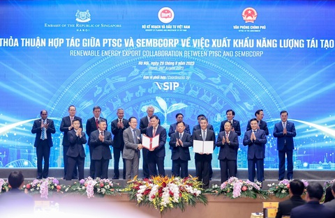 Liên doanh PTSC - Sembcorp được cấp phép khảo sát biển cho dự án điện gió ngoài khơi - Ảnh 1. Liên danh PTSC - Sembcorp đón nhận giấy phép khảo sát các dự án năng lượng tái tạo ngoài khơi