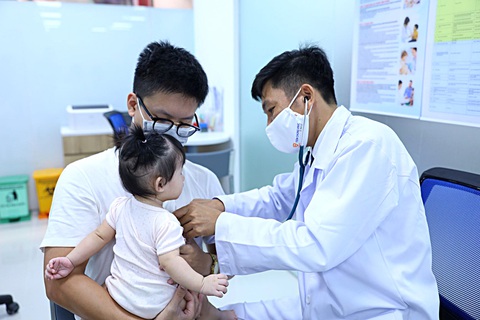 Chất lượng và dịch vụ chăm sóc mẹ và bé ngày càng tăng cao - Ảnh minh họa Chất lượng và dịch vụ chăm sóc mẹ và bé ngày càng tăng cao - Ảnh minh họa