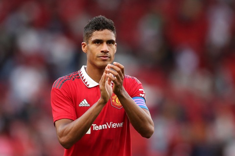 Điểm tin thể thao sáng 30-8: Ronaldo lập cú đúp cho Al Nassr - Ảnh 3. Man United đau đầu vì Varane vắng mặt 6 tuần - Ảnh: REUTERS