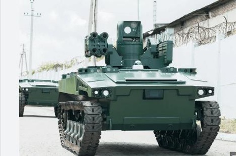 Ukraine và Nga cùng đưa 'đội quân robot' vào tham chiến - Ảnh 3. Robot chiến đấu "Marker" được AI hỗ trợ của Nga - Ảnh ARMY TECHNOLOGY