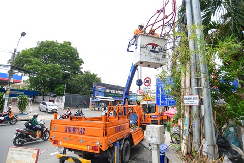 Các khoản lỗ của EVN sẽ được hạch toán vào chi phí khác trong công thức tính giá bán lẻ điện bình quân - Ảnh: Q.ĐỊNH Năm 2024 có thể thiếu điện nếu xảy ra tình huống cực đoan - Ảnh: Q.ĐỊNH