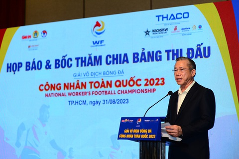 Công nhân toàn quốc vào ngày hội bóng đá - Ảnh 3. Ông Phạm Văn Tài, tổng giám đốc Công ty cổ phần Tập đoàn Trường Hải - THACO, nhà tài trợ kim cương của Giải vô địch Bóng đá công nhân toàn quốc 2023 - Ảnh: QUANG ĐỊNH