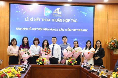Học viện Ngân hàng: Chương trình đào tạo kết nối tri thức và thực tiễn - Ảnh 5. Khoa Kinh tế, Học viện Ngân hàng ký thỏa thuận hợp tác với Ngân hàng Vietinbank nhằm mang đến các hoạt động trao đổi thực tế cho sinh viên