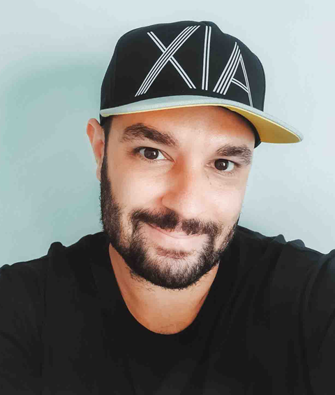 'Nàng thơ' Việt Nam của Benjamin - Ảnh 3. Benjamin Tortorelli