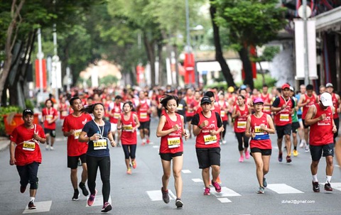 30 KOLs 'làm nóng' Giải Hà Nội Marathon Techcombank mùa thứ 2 - Ảnh 1. Cộng đồng chạy bộ đang nóng dần lên với Giải Hà Nội Marathon Techcombank mùa thứ 2 - Ảnh: NVCC