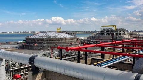 Trạm xử lý LNG tại cảng Zeebrugge (Bỉ) - Ảnh: ALAMY Trạm xử lý LNG tại cảng Zeebrugge (Bỉ) - Ảnh: ALAMY