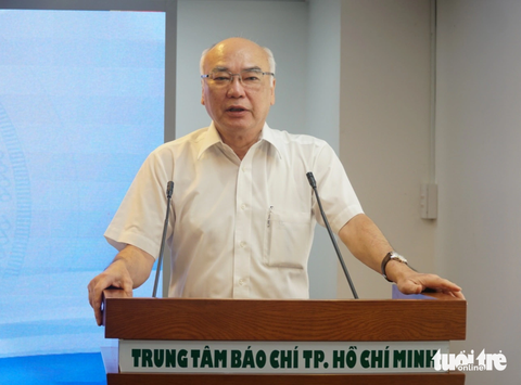 TP.HCM đề xuất thưởng thêm 100% cho tác phẩm đạt giải báo chí Quốc gia - Ảnh 2. Ông Phan Nguyễn Như Khuê - trưởng Ban Tuyên giáo Thành ủy TP.HCM - phát biểu chúc mừng các cơ quan báo chí được khen thưởng - Ảnh: ĐAN THUẦN