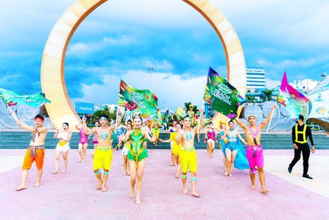 Bùng nổ màu sắc với chuỗi hoạt động Huda Beach Carnival 2023 tại Nghệ An - Ảnh 1. Bùng nổ màu sắc với chuỗi hoạt động Huda Beach Carnival 2023 tại Nghệ An - Ảnh 1.
