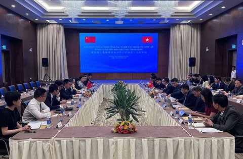 Việt Nam, Trung Quốc đàm phán lần thứ 16 về hợp tác lĩnh vực ít nhạy cảm trên biển - Ảnh 2. Toàn cảnh đàm phán vòng 16 giữa Việt Nam và Trung Quốc về hợp tác trong các lĩnh vực ít nhạy cảm trên biển - Ảnh: Bộ Ngoại giao cung cấp