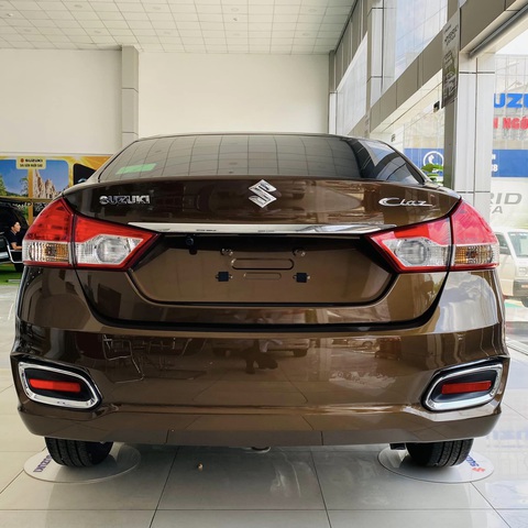 Tin tức giá xe: Suzuki Ciaz giảm kỷ lục 120 triệu đồng, xe hạng B rẻ như hạng A - Ảnh 3. Động cơ xe vẫn là loại 1.4L, công suất 91 mã lực và mô-men xoắn 130 Nm, kết hợp số tự động 4 cấp - Ảnh: Đại lý Suzuki/Facebook
