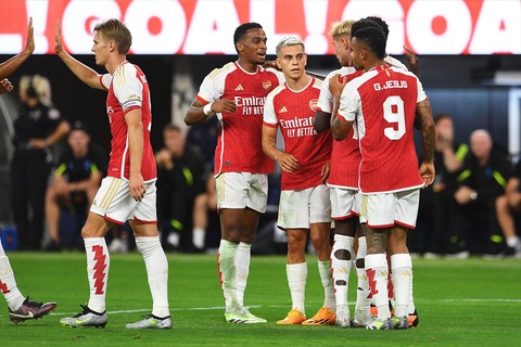 Tối nay, xem siêu cúp Anh giữa Man City và Arsenal trên kênh nào? - Ảnh 4. Arsenal với sự đầu tư ở kỳ chuyển nhượng hè 2023 hứa hẹn sẽ mang đến thử thách lớn cho Man City - Ảnh: REUTERS