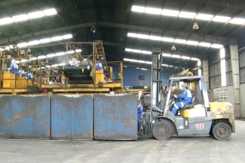 Bãi rác lớn nhất Đồng Nai quá tải, rác đổ về đâu? - Ảnh 5. Một dây chuyền xử lý rác thải sinh hoạt - Ảnh: THANH TRỰC