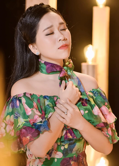 Hoa hậu và 'anti-fandom', có hiện tượng 'thần thánh hóa' hoa hậu? - Ảnh 8. Diễn viên Hồng Phượng
