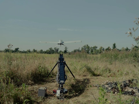 Một drone được quân đội Ukraine triển khai tại một thời điểm không xác định - Ảnh: WASHINGTON POST Drone được quân đội Ukraine triển khai tại một thời điểm không xác định - Ảnh: WASHINGTON POST
