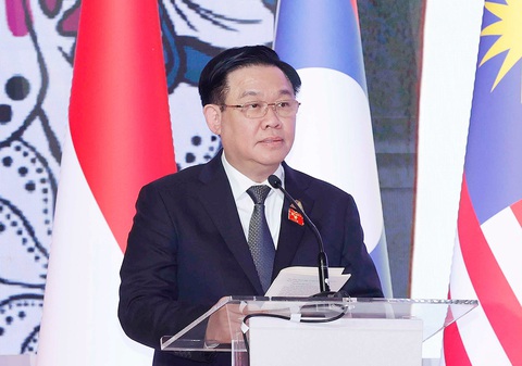 Chủ tịch Quốc hội Vương Đình Huệ: Qua 'bão giông' càng sáng lên một ASEAN tự cường, đoàn kết - Ảnh 1. Chủ tịch Quốc hội Vương Đình Huệ - Ảnh: TTXVN