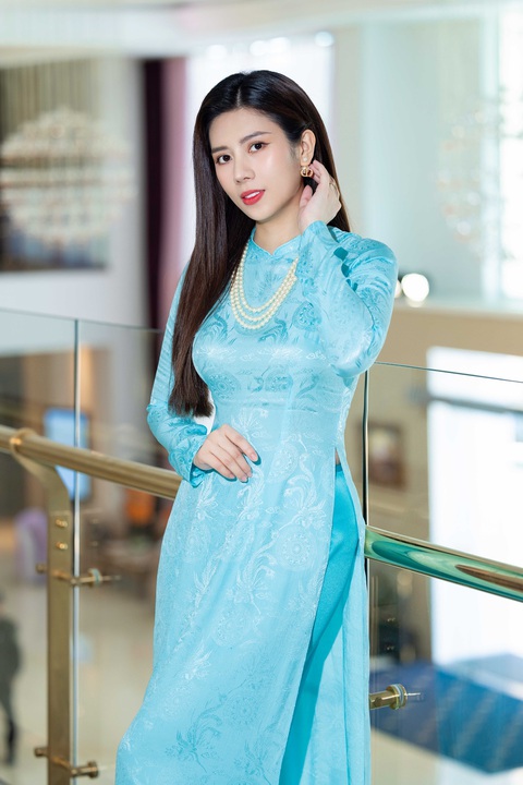 Hoa hậu Dương Yến Nhung nền nã trong tà áo dài làm đại sứ hoạt động thiện nguyện - Ảnh: BTC Hoa hậu Dương Yến Nhung nền nã trong tà áo dài làm đại sứ hoạt động thiện nguyện - Ảnh: BTC
