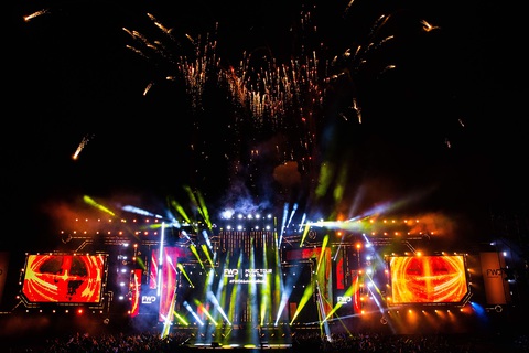 Sự kiện âm nhạc FWD Music Fest 2023 có gì đặc biệt? - Ảnh 3. FWD Music Fest 2023 hứa hẹn sẽ mang đến cho khán giả từ bất ngờ này sang bất ngờ khác