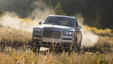 Tàu chở hàng bốc cháy: Công ty trục vớt đổ cho xe điện, Rolls-Royce xác nhận có xe hãng - Ảnh 3. Mới chỉ một vài hãng xác nhận có xe trên tàu, nhưng mẫu nào, loại động cơ gì chưa được công bố chi tiết - Ảnh minh họa: Rolls-Royce