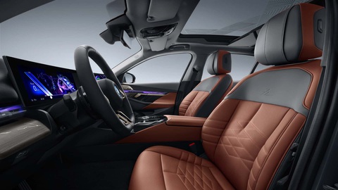 BMW 5-Series đời mới có bản kéo dài sau 3 tháng, mượn trang bị khủng nhất từ đàn anh 8-Series - Ảnh 7. BMW 5-Series đời mới có bản kéo dài sau 3 tháng, mượn trang bị khủng nhất từ đàn anh 8-Series - Ảnh 7.