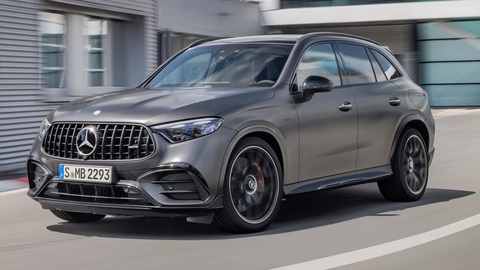 10 SUV tăng tốc nhanh nhất thế giới ở thời điểm hiện tại - Ảnh 3. 8. Mercedes-AMG GLC63 S E Performance. Tốc độ tối đa: 275km/h, khả năng tăng tốc từ 0 - 96km/h: 3,4 giây. Phiên bản đỉnh cao của GLC có khả năng đua sòng phẳng với AMG EQE và dần trở nên vượt trội khi 2 xe tiến vào dải tốc độ cao hơn. Đây cũng là SUV hybrid tăng tốc nhanh nhất thị trường hiện tại - Ảnh: Motor1