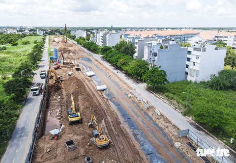 Những công trình giao thông quan trọng ở TP.HCM không… nghỉ lễ - Ảnh 6. Toàn dự án mở rộng quốc lộ 50 hoàn thành, sẽ tăng năng khả năng hoạt động của cả tuyến, giúp kết nối TP.HCM với tỉnh Long An và các tỉnh miền Tây. Đồng thời, giải quyết phần nào tình trạng ùn ứ giao thông thường xuyên xảy ra.