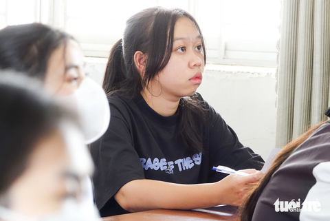 Yến Nhi tại kỳ thi tốt nghiệp THPT năm 2023 Yến Nhi tại kỳ thi tốt nghiệp THPT năm 2023
