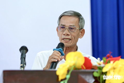 Những phần quà trung thu nghĩa tình cho học sinh vượt khó tại Tây Ninh - Ảnh 6. Ông Huỳnh Văn Chừng - phó chủ tịch thường trực Hội Nông dân Tây Ninh - bày tỏ sự xúc động khi Nội Nông dân đồng hành chăm lo đời sống cho con em các hộ nông dân trên địa bàn tỉnh thông qua chương trình - Ảnh: PHƯƠNG QUYÊN