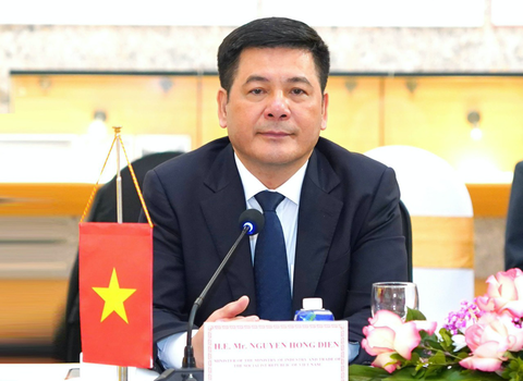 Việt - Mỹ nâng cấp đối tác chiến lược toàn diện, nền kinh tế được hưởng lợi gì? - Ảnh 3. Bộ trưởng Bộ Công Thương cho rằng nhiều cơ hội hợp tác song đòi hỏi nỗ lực lớn từ các doanh nghiệp Việt Nam - Ảnh: Moit.gov.vn