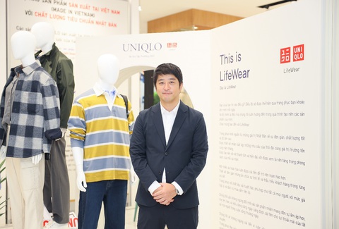 TGĐ UNIQLO Việt Nam: Muốn trở thành thương hiệu không thể thiếu trong lòng người Việt - Ảnh 1. Ông Nishida Hideki - tổng giám đốc UNIQLO Việt Nam