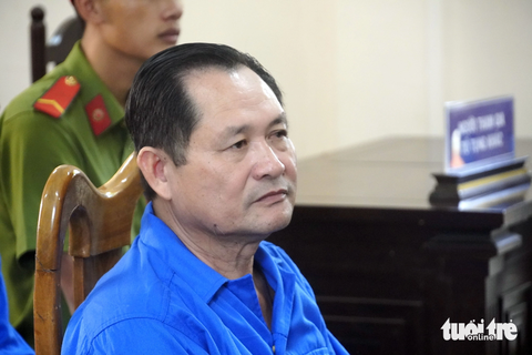 Thiện Soi lãnh 15 năm 6 tháng tù - Ảnh 2. Thiện Soi nghe tòa tuyên án chiều 11-9 - Ảnh: ĐÔNG HÀ