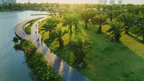 5 'vùng đất Blue zone' trên thế giới có gì mà người dân sống trường thọ? - Ảnh 4. Tại Ecopark, con người sống gần gũi với thiên nhiên