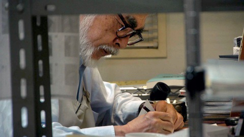 Hayao Miyaki bên trong xưởng sản xuất phim hoạt hình Ghibli - Ảnh: IMDb Hayao Miyazaki bên trong xưởng sản xuất phim hoạt hình Ghibli - Ảnh: IMDb