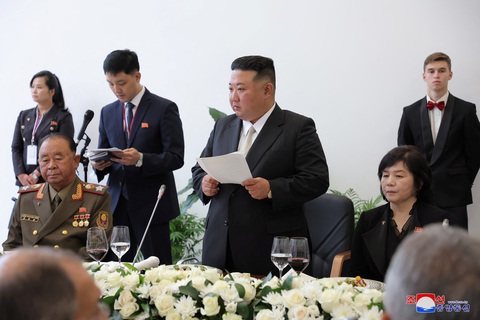 Thượng đỉnh Kim - Putin: Sân bay vũ trụ, bánh bao pelmeni và phi hành gia Triều Tiên - Ảnh 5. Điểm nhấn thượng đỉnh Nga - Triều Tiên: Sân bay vũ trụ và bánh bao pelmeni - Ảnh 5.