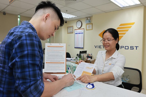 Bán quyền mua, Bưu điện Việt Nam vẫn chiếm tỉ lệ trên 6,5% vốn tại LPBank - Ảnh 1. Hoạt động cung cấp dịch vụ Tiết kiệm Bưu điện tại các điểm giao dịch bưu điện đảm bảo diễn ra bình thường trên toàn mạng lưới Bưu điện Việt Nam