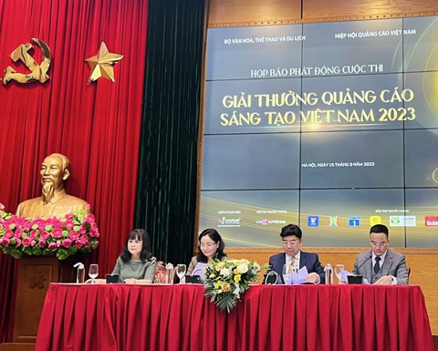'Giải thưởng Quảng cáo sáng tạo Việt Nam' treo thưởng gần 500 triệu đồng - Ảnh 1. Họp báo phát động Giải thưởng Quảng cáo sáng tạo Việt Nam năm 2023 - Ảnh: VAA