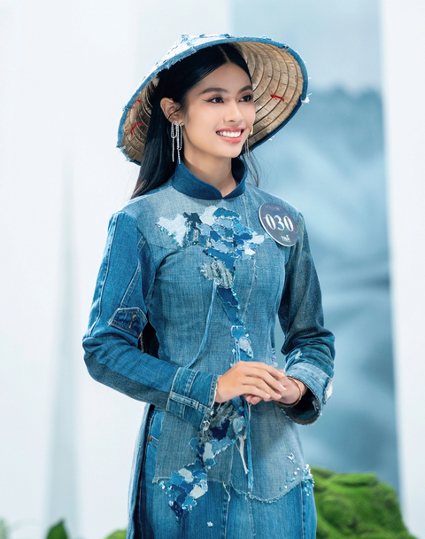 Mẫu thiết kế ấn tượng được làm từ vải vụn - Ảnh: BTC Mẫu thiết kế ấn tượng được làm từ vải vụn - Ảnh: BTC