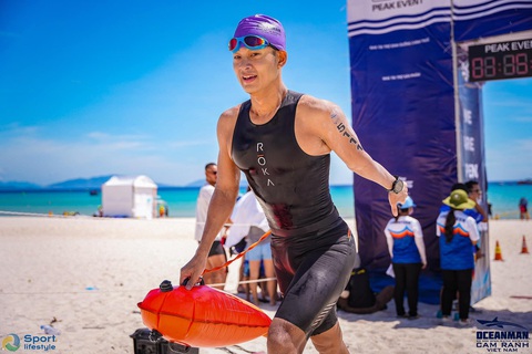 Ca sĩ Đức Tuấn tham gia Oceanman Cam Ranh - Ảnh: Facebook nhân vật Ca sĩ Đức Tuấn tham gia Oceanman Cam Ranh - Ảnh: Facebook nhân vật